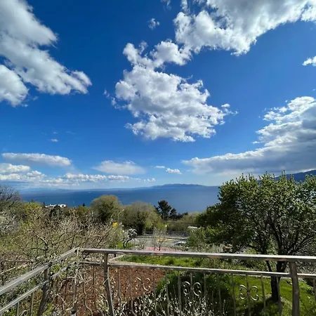 4*diversity Of Choice, Convenience Of Proximity Opatija